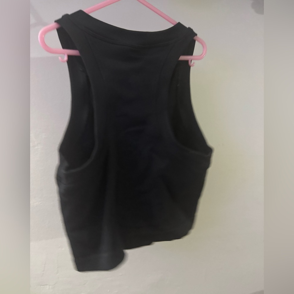 LAB Black Top - Picture 2 of 3